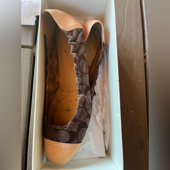 Coach Callie Signature Logo Ballet Flats Size 9 - Picture 3 of 10